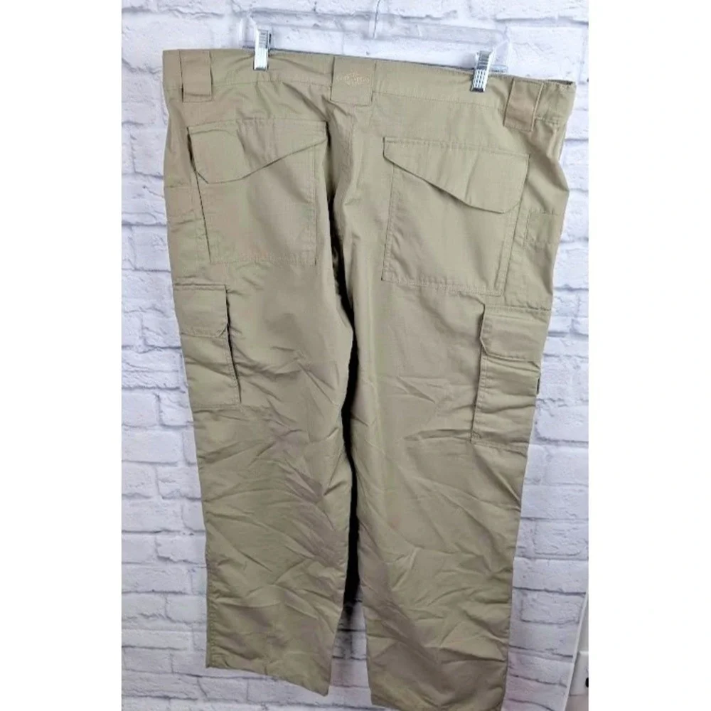 Tru-Spec Tactical Cargo Pants Men's Size 44W 30L Khaki Beige Adjustable Waist
